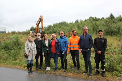 Fra venstre: Marthine Nohr Johansen (student), Arne Øvsthus (kommunaldirektør), Ida Pinnerød (ord